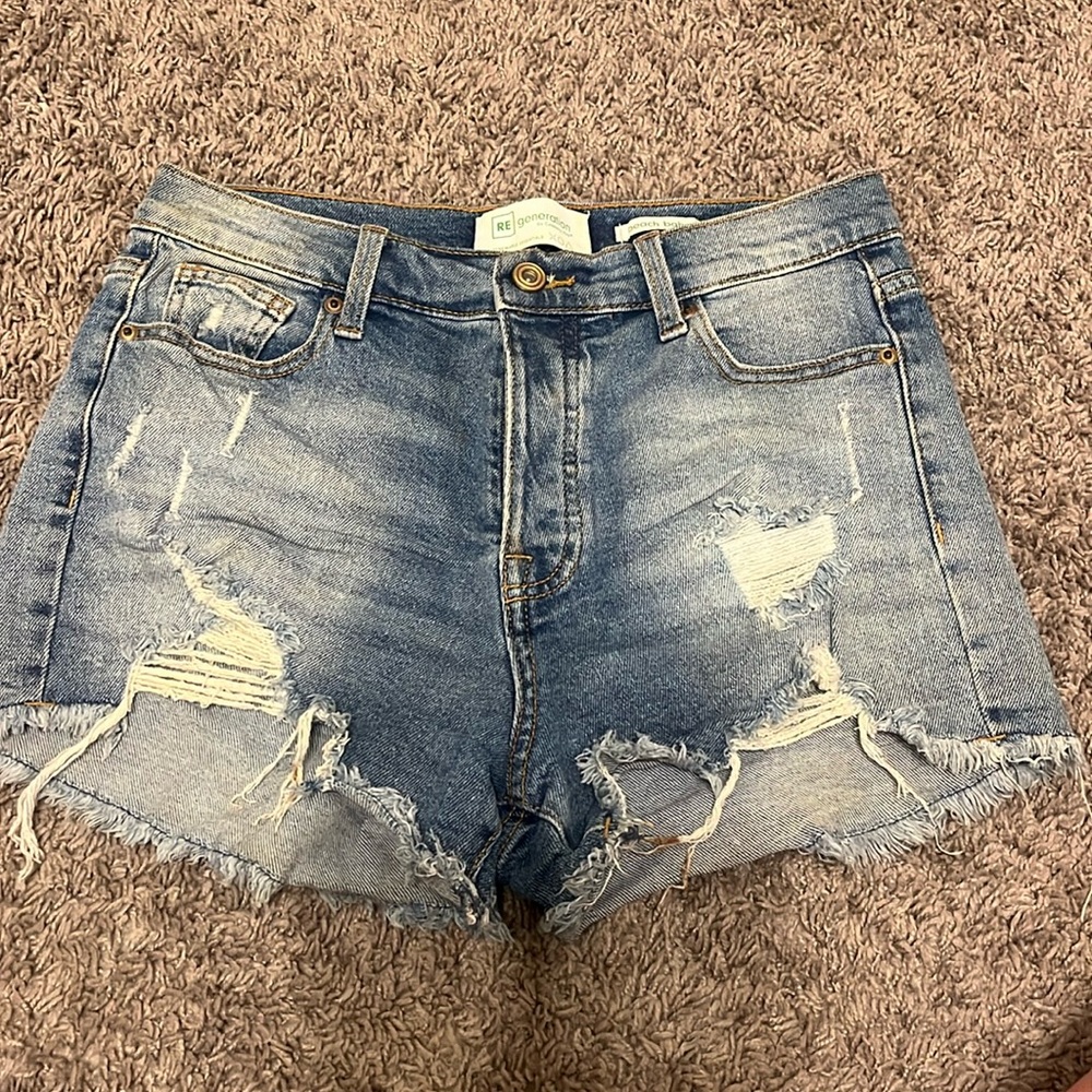 Womens Jean shorts regeneration By celebrity pink size 9/29